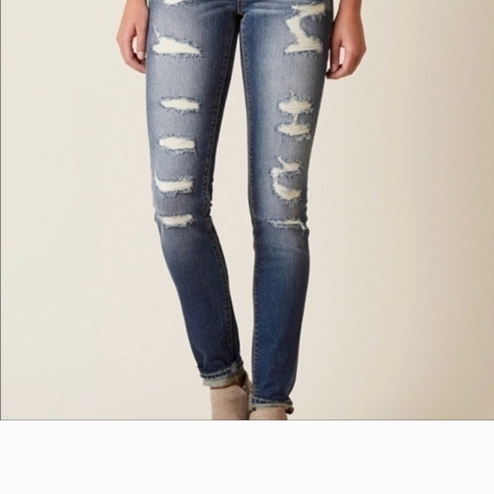 Daytrip Lynx Skinny Stretch Distressed Blue Jeans Size 28 X 33